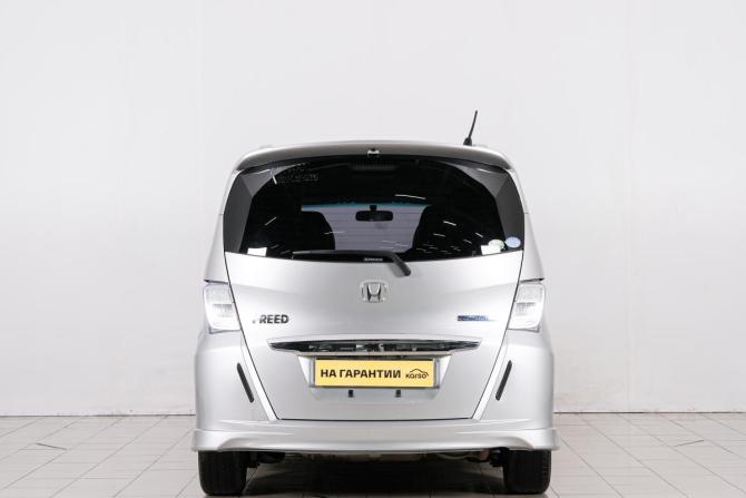 Honda Freed I Рестайлинг с пробегом 2013 года, цена 1 129 000 рублей, 147000 км, компактвэн, Автокод Объявления