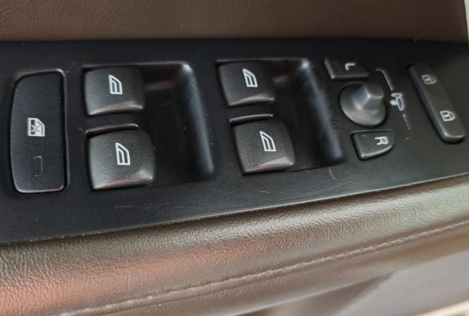 Volvo XC70 II с пробегом 2012 года, цена 1 280 000 рублей, 474856 км, универсал, Автокод Объявления