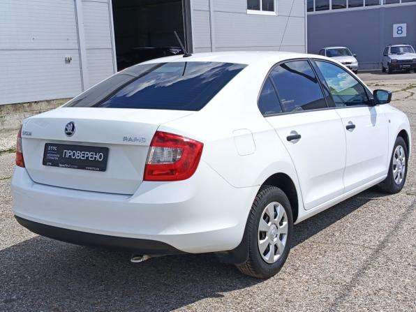 Skoda Rapid I с пробегом 2016 года, цена 830 000 рублей, 158714 км, лифтбек, Автокод Объявления