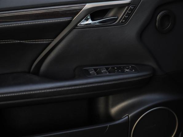 Lexus RX IV с пробегом 2017 года, цена 4 749 000 рублей, 25489 км, внедорожник, Автокод Объявления