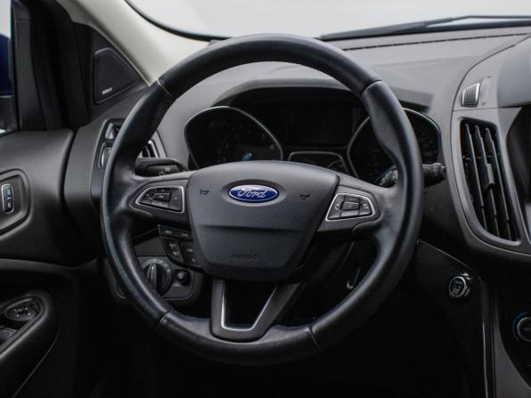 Ford Kuga II Рестайлинг с пробегом 2019 года, цена 1 909 000 рублей, 44500 км, внедорожник, Автокод Объявления
