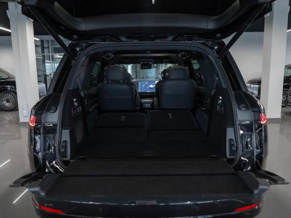Lynk &amp; Co 900 с пробегом 2026 года, цена 7 750 000 рублей, 40 км, внедорожник, Автокод Объявления