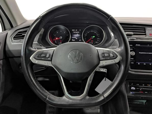 Volkswagen Tiguan II Рестайлинг с пробегом 2021 года, цена 3 150 000 рублей, 52829 км, внедорожник, Автокод Объявления