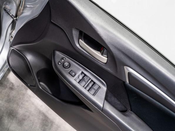 Honda Fit III с пробегом 2014 года, цена 875 000 рублей, 161500 км, хэтчбек, Автокод Объявления
