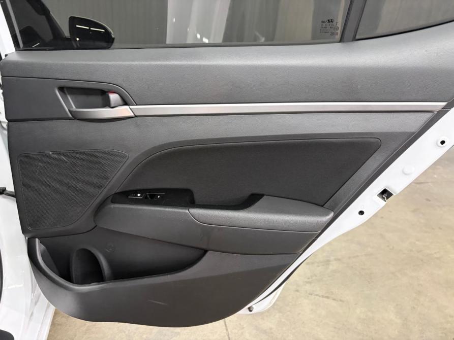 Hyundai Elantra VI (AD) Краснодар  - изображение 18