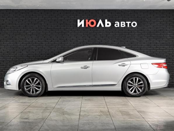Hyundai Grandeur V с пробегом 2012 года, цена 1 370 000 рублей, 231871 км, седан, Автокод Объявления