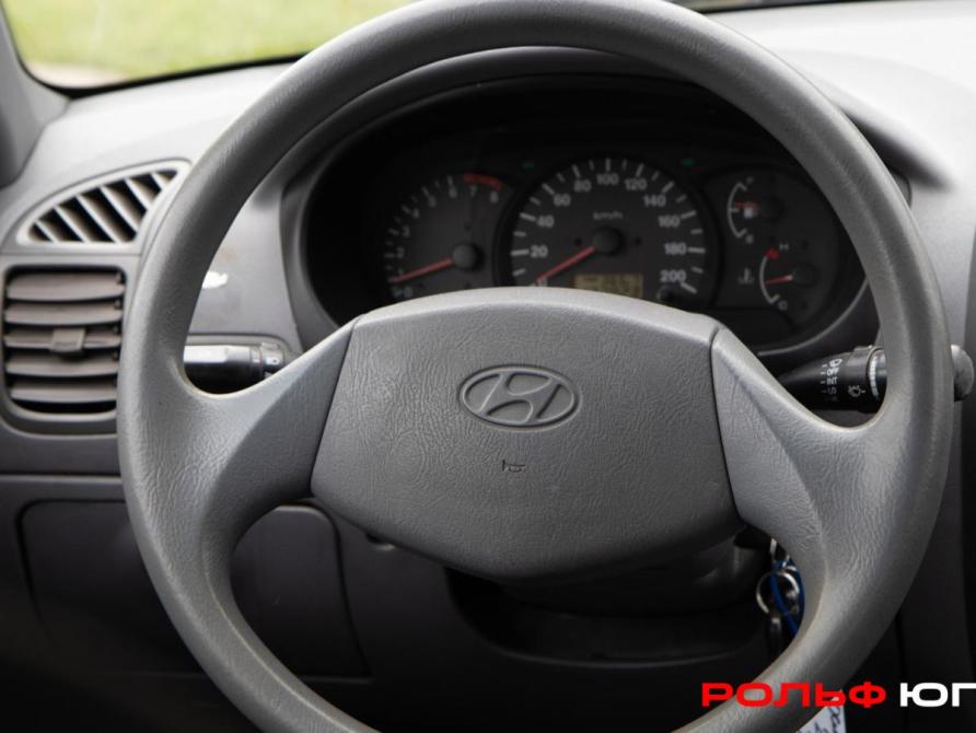 Hyundai Accent II Москва  - изображение 13