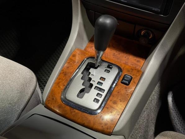 Toyota Mark II IX (X110) с пробегом 2001 года, цена 790 000 рублей, 318704 км, седан, Автокод Объявления