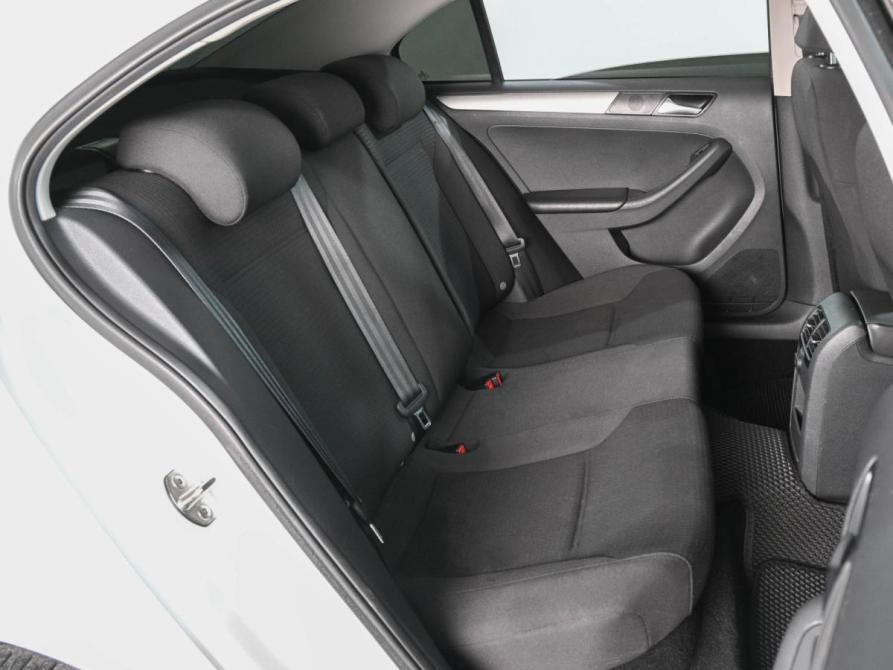 Volkswagen Jetta VI Рестайлинг Ростов-на-Дону  - изображение 7