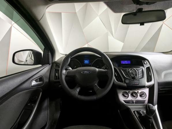 Ford Focus III с пробегом 2011 года, цена 519 000 рублей, 197442 км, хэтчбек, Автокод Объявления