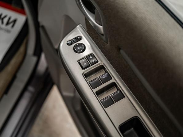 Honda Stepwgn V с пробегом 2015 года, цена 1 547 000 рублей, 132905 км, минивэн, Автокод Объявления