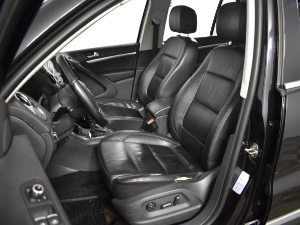 Volkswagen Tiguan I Рестайлинг с пробегом 2012 года, цена 1 359 900 рублей, 217481 км, внедорожник, Автокод Объявления