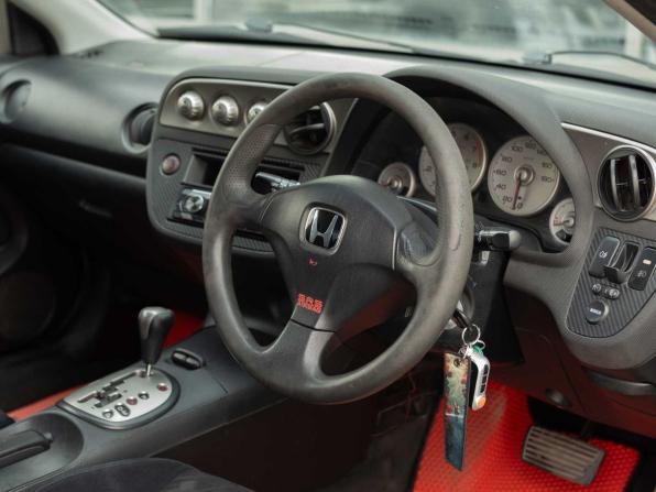 Honda Integra IV с пробегом 2002 года, цена 650 000 рублей, 332402 км, купе, Автокод Объявления