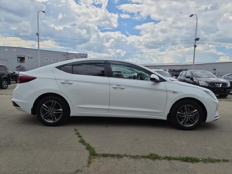 Hyundai Elantra VI (AD) Рестайлинг Саратов  - изображение 4