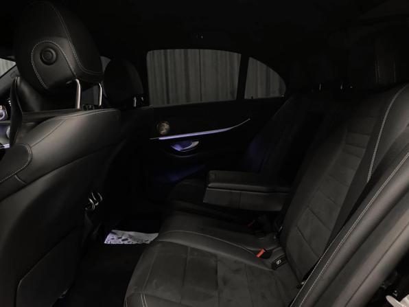 Mercedes-Benz E-Класс V (W213 S213 C238) Рестайлинг с пробегом 2020 года, цена 4 100 000 рублей, 121000 км, седан, Автокод Объявления