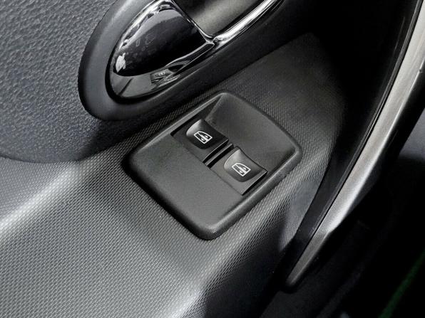 Renault Sandero II с пробегом 2016 года, цена 1 020 000 рублей, 90481 км, хэтчбек, Автокод Объявления