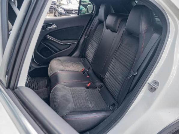 Mercedes-Benz GLA I (X156) с пробегом 2016 года, цена 2 120 000 рублей, 76106 км, внедорожник, Автокод Объявления
