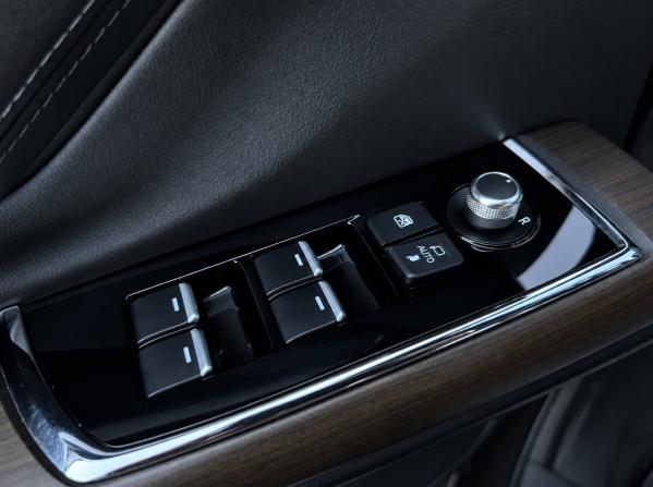 Mazda CX-9 II Рестайлинг с пробегом 2024 года, цена 6 200 500 рублей, 62000 км, внедорожник, Автокод Объявления