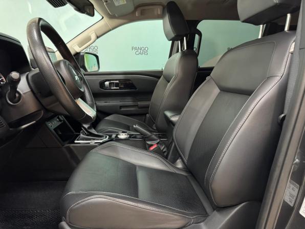 Mitsubishi L200 VI с пробегом 2024 года, цена 4 560 000 рублей, 50210 км, пикап, Автокод Объявления