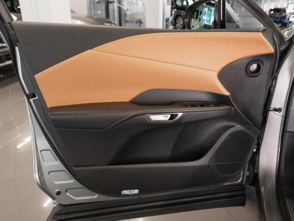 Lexus RX V с пробегом 2026 года, цена 8 000 000 рублей, 7 км, внедорожник, Автокод Объявления