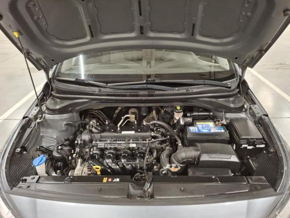 Hyundai Solaris II с пробегом 2017 года, цена 1 450 000 рублей, 47805 км, седан, Автокод Объявления