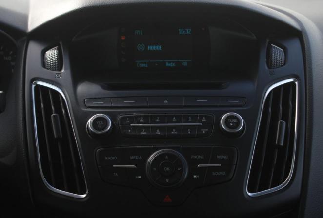 Ford Focus III Рестайлинг с пробегом 2018 года, цена 1 385 000 рублей, 139081 км, седан, Автокод Объявления