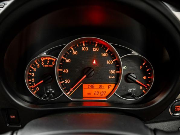 Toyota Ractis II с пробегом 2013 года, цена 1 150 000 рублей, 29192 км, хэтчбек, Автокод Объявления