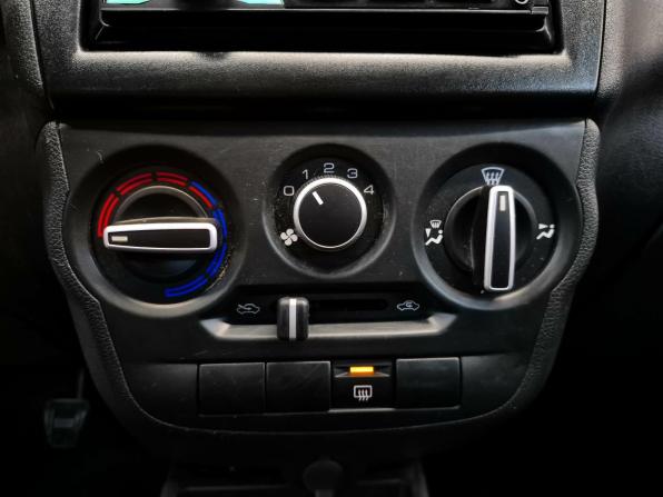 Lada (ВАЗ) Granta I Рестайлинг с пробегом 2021 года, цена 719 000 рублей, 42758 км, хэтчбек, Автокод Объявления