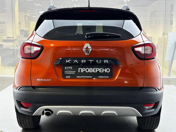 Renault Kaptur I с пробегом 2018 года, цена 1 129 000 рублей, 197000 км, внедорожник, Автокод Объявления