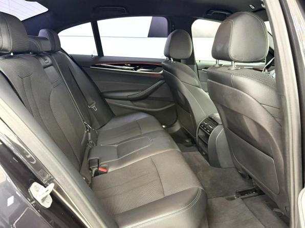 BMW 5 серии VII (G30/G31/G38) с пробегом 2018 года, цена 3 495 000 рублей, 61394 км, седан, Автокод Объявления