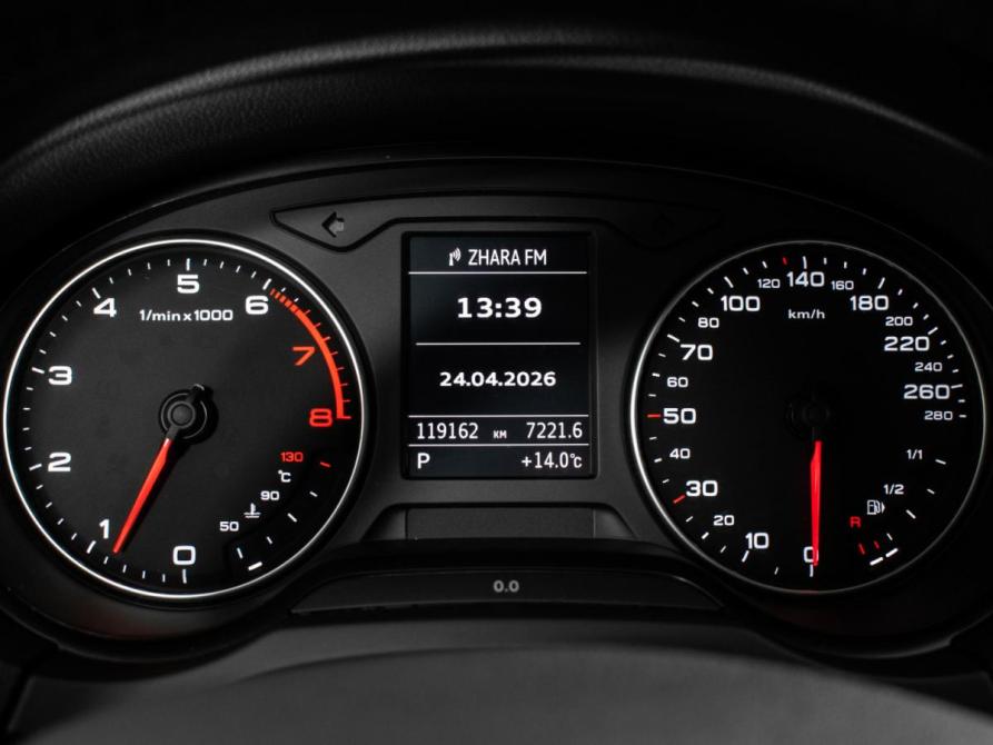 Audi A3 III (8V) Москва  - изображение 12
