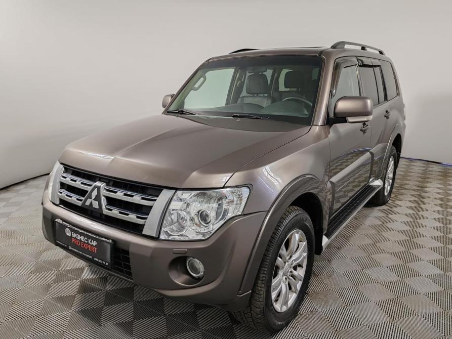 Mitsubishi Pajero IV Рестайлинг 1 Москва  - изображение 1