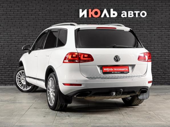Volkswagen Touareg II с пробегом 2013 года, цена 1 990 000 рублей, 234300 км, внедорожник, Автокод Объявления