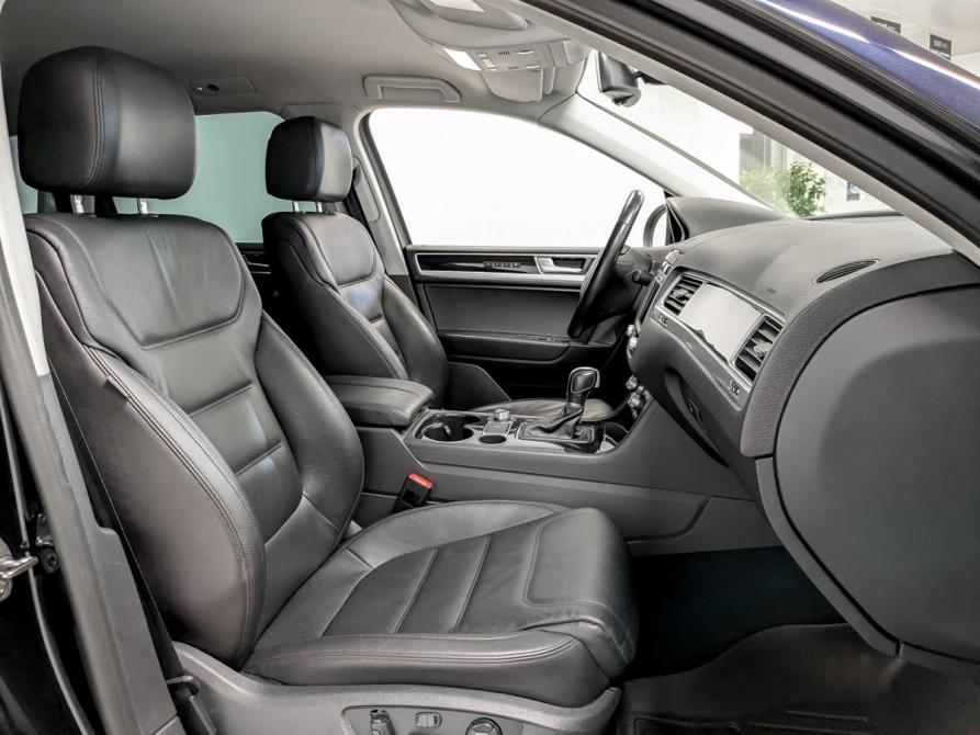Volkswagen Touareg II Рестайлинг Санкт-Петербург  - изображение 24