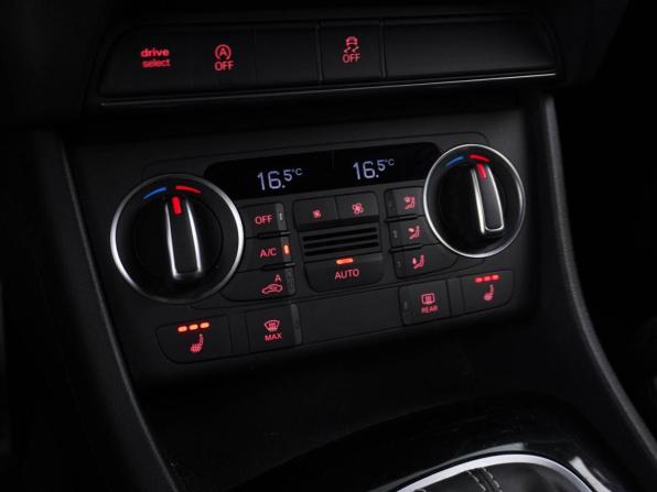 Audi Q3 I (8U) Рестайлинг с пробегом 2018 года, цена 2 197 041 рубль, 123716 км, внедорожник, Автокод Объявления