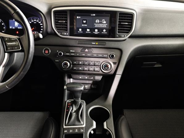 Kia Sportage IV Рестайлинг с пробегом 2019 года, цена 2 647 000 рублей, 43012 км, внедорожник, Автокод Объявления