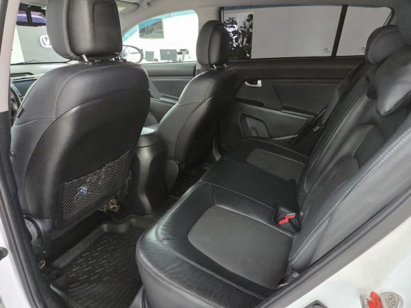 Kia Sportage III Рестайлинг с пробегом 2015 года, цена 1 399 000 рублей, 202000 км, внедорожник, Автокод Объявления