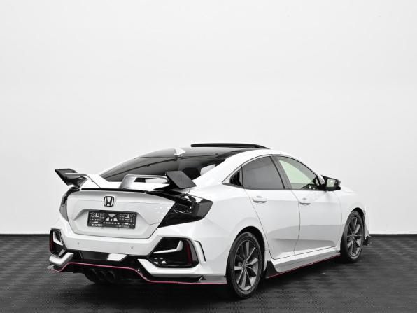 Honda Civic X с пробегом 2018 года, цена 1 399 000 рублей, 231000 км, седан, Автокод Объявления