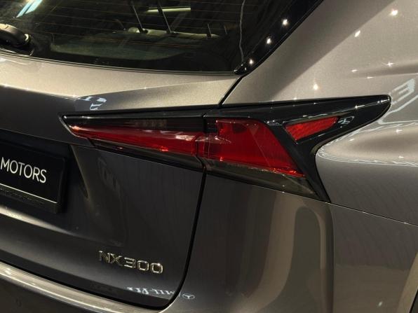 Lexus NX I Рестайлинг с пробегом 2020 года, цена 4 290 000 рублей, 57613 км, внедорожник, Автокод Объявления