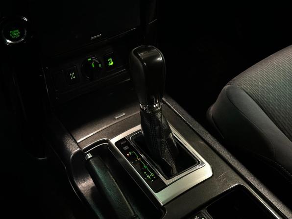 Toyota Land Cruiser Prado 150 Series Рестайлинг 1 с пробегом 2014 года, цена 2 930 000 рублей, 245081 км, внедорожник, Автокод Объявления