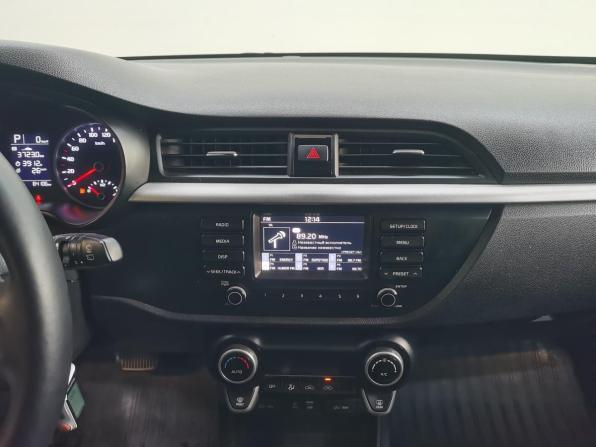 Kia Rio IV с пробегом 2018 года, цена 1 390 000 рублей, 84106 км, хэтчбек, Автокод Объявления