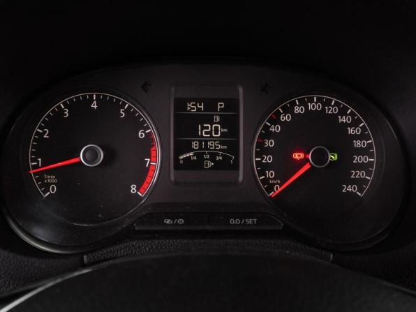 Volkswagen Polo V Рестайлинг с пробегом 2019 года, цена 914 000 рублей, 181195 км, седан, Автокод Объявления