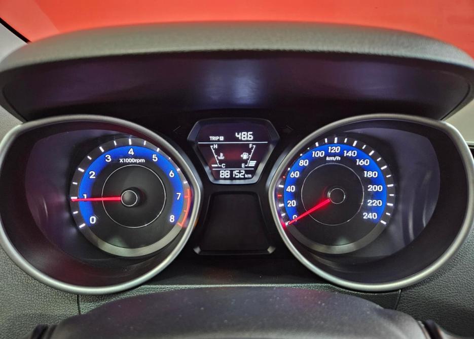 Hyundai Elantra V (MD) Рестайлинг Вологда  - изображение 10
