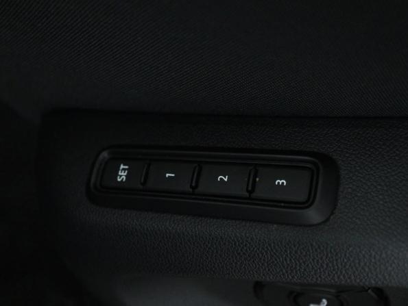 Volkswagen Tiguan III (China Market) с пробегом 2024 года, цена 4 200 000 рублей, 30576 км, внедорожник, Автокод Объявления