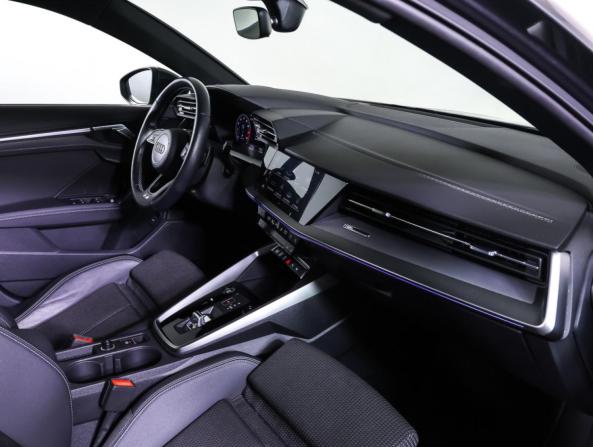 Audi A3 IV (8Y) с пробегом 2021 года, цена 2 621 000 рублей, 119441 км, седан, Автокод Объявления