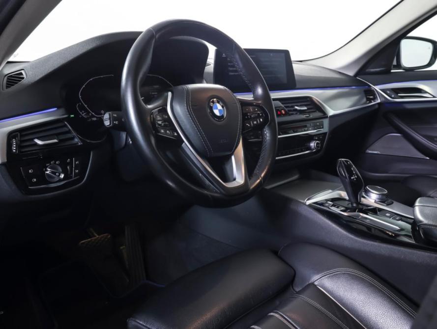 BMW 5 серии VII (G30/G31/G38) Москва  - изображение 14