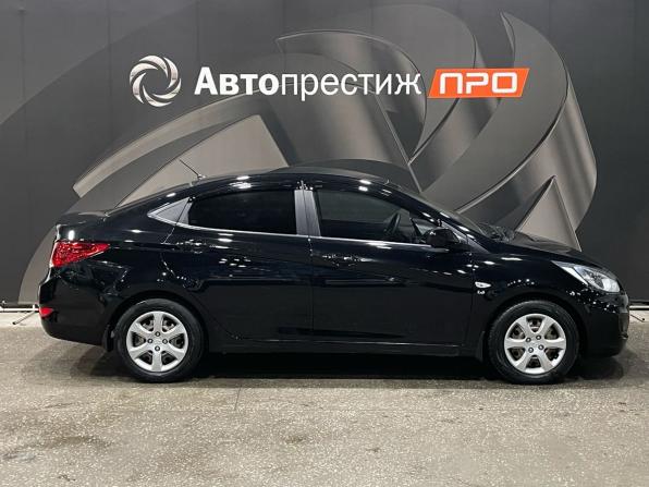 Hyundai Solaris I с пробегом 2013 года, цена 750 000 рублей, 179000 км, седан, Автокод Объявления
