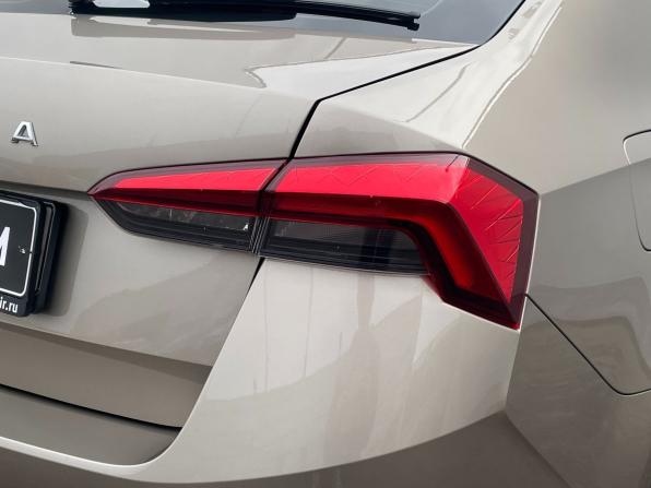 Skoda Rapid II с пробегом 2021 года, цена 1 799 000 рублей, 79156 км, лифтбек, Автокод Объявления