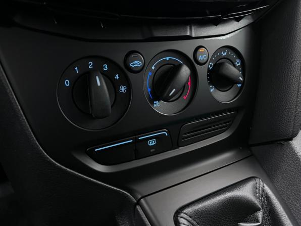 Ford Focus III с пробегом 2013 года, цена 680 000 рублей, 176956 км, седан, Автокод Объявления