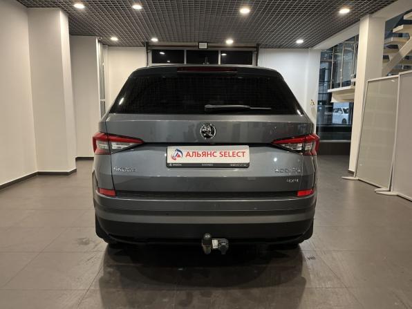 Skoda Kodiaq I с пробегом 2018 года, цена 2 200 000 рублей, 215438 км, внедорожник, Автокод Объявления
